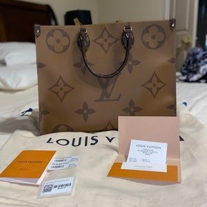 Louis Vuitton OnTheGo GM tote